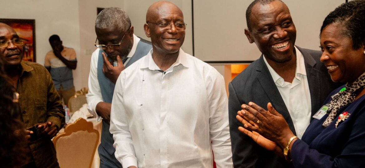 1e89955b-729b-4acd-b18e-53c44a817f9e